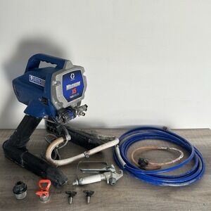 Graco Magnum X5 Electric TrueAirless Paint Sprayer 25' Hose Spray Gun 2 Tips
